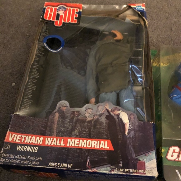 Thre boxes of baseball cards and three GI Joes - Picture 1 of 4